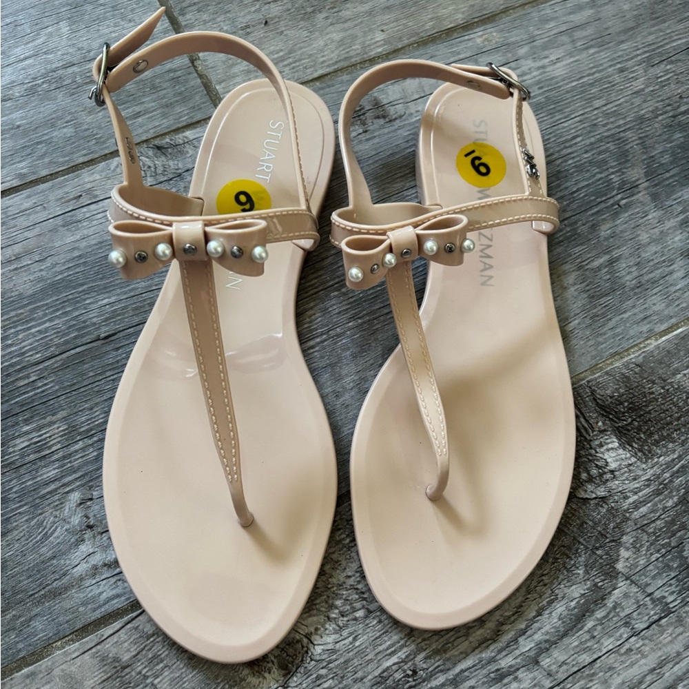 Stuart Weitzman T-strap embellished Bow Sandals
